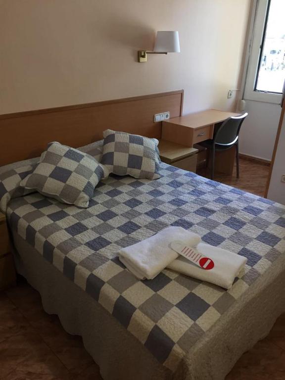 Hostal Río de Castro - Imagen 2