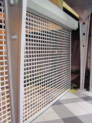 MC Cerrajeria 24H Cerrajeros | Persianas de Local y Casa | Puertas Blindadas y Acorazadas | Rejas | Puertas de Garaje - Imagen 7