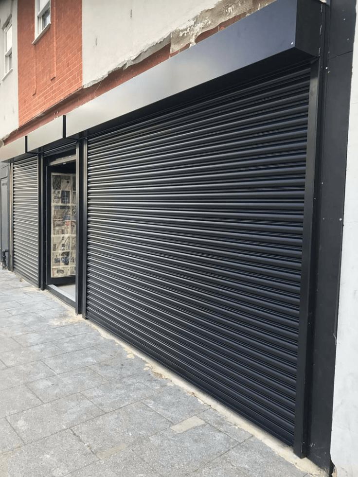 MC Cerrajeria 24H Cerrajeros | Persianas de Local y Casa | Puertas Blindadas y Acorazadas | Rejas | Puertas de Garaje - Imagen 13