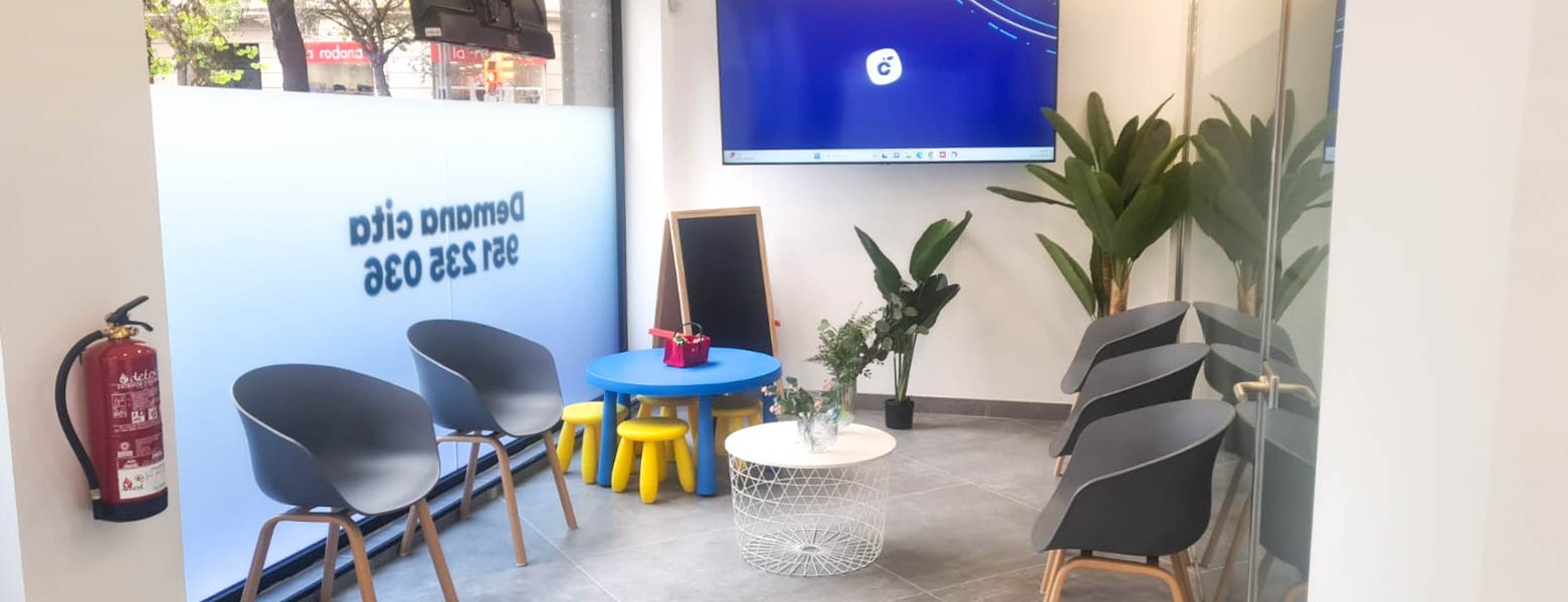 Fotos de Fotos Cleardent Barcelona Viladomat 28 Clínica Dental Cleardent Barcelona Provença - Imagen 17