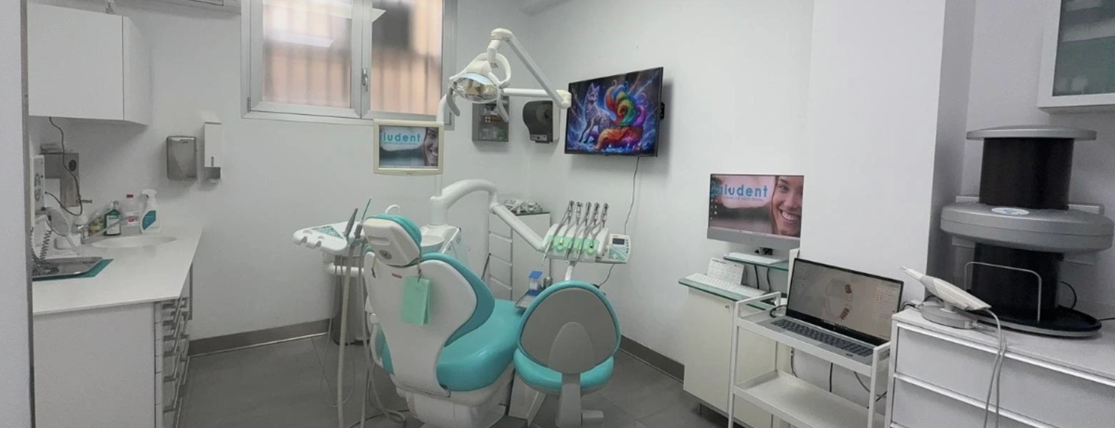 Clínica Dental en Carabanchel | Centro Saludent - Imagen 1