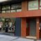 Fotos de Exterior Amaia Corta Fisioterapia Calle Amezketa Donostia Miniatura 2