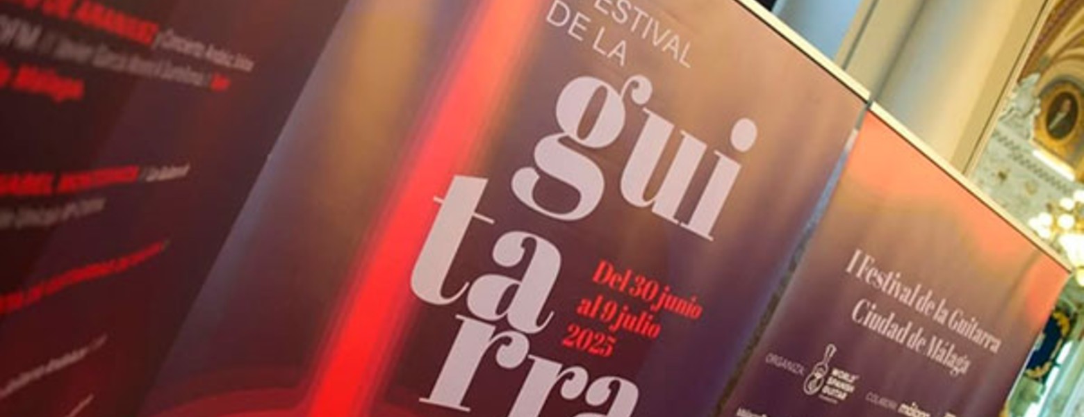 Fotos de Roll Up Photocall Malaga Mandala Impresiones | Imprenta digital y marketing - Imagen 5