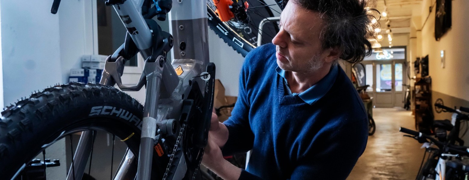 BICICLETAS ELÉCTRICAS ALEMANAS - TALLER - Imagen 1