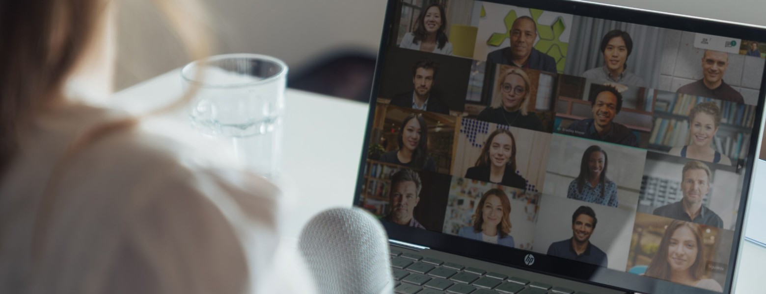 Traducción simultánea | GASCÓN INTERPRETING - Imagen 3