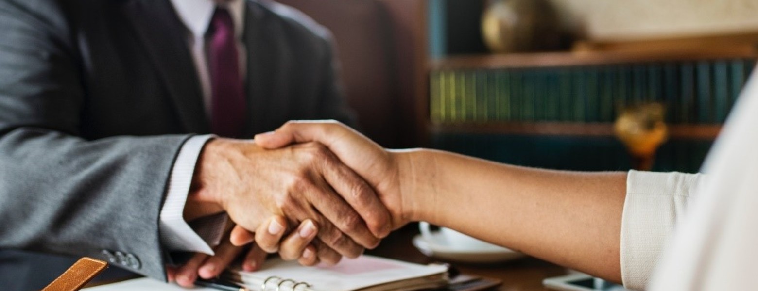 ABOGADO JORGE SANTOS - Imagen 1