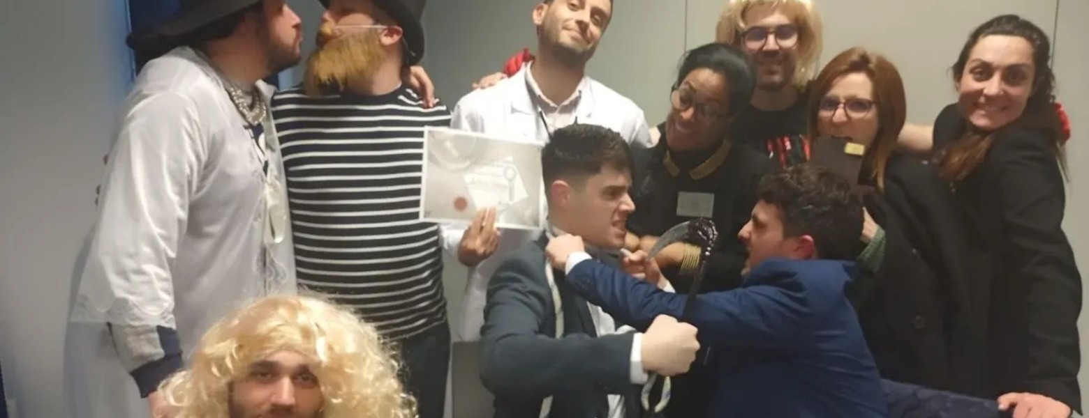 Open Secrets by Play & Glory - Escape Room, Cenas de Misterio y Eventos en Mijas - Imagen 8