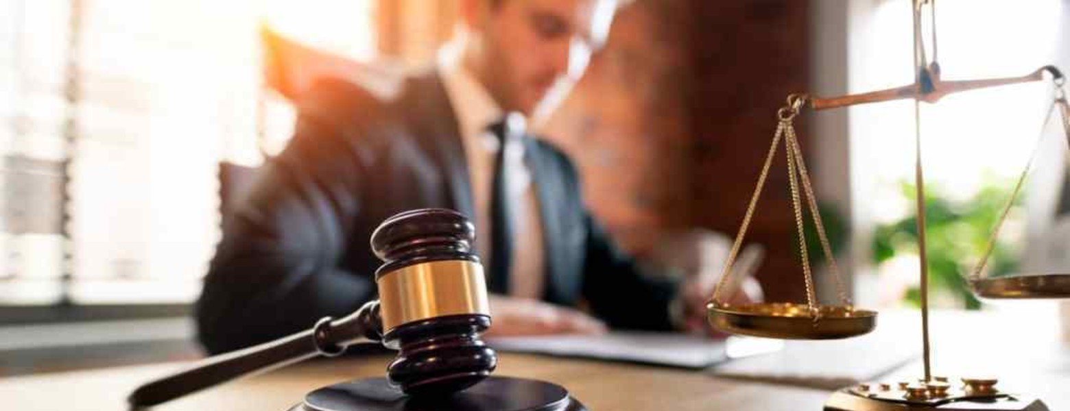 ABOGADO JORGE SANTOS - Imagen 2