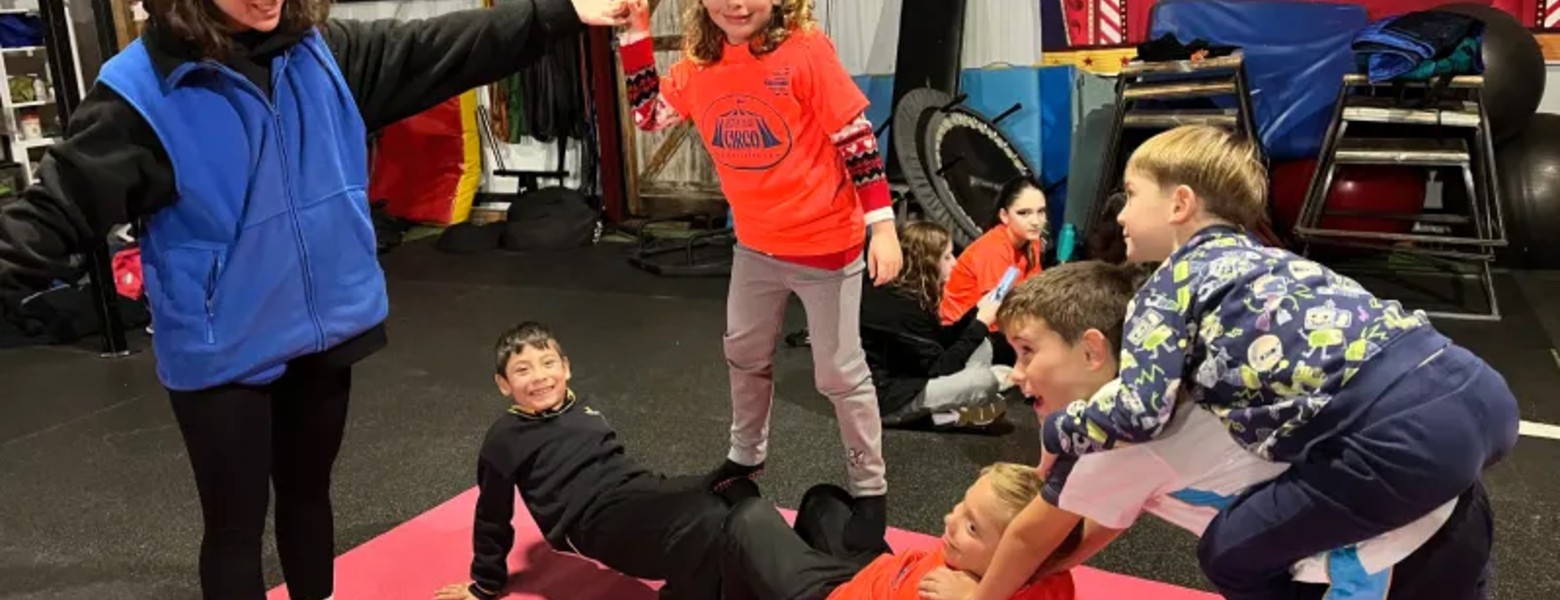 Escuela de circo Brunete - Imagen 1