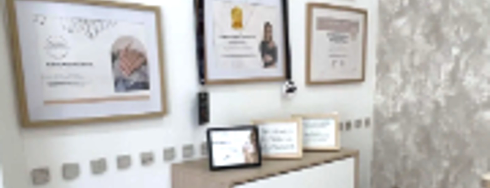 Nail Studio Valencis - Imagen 3