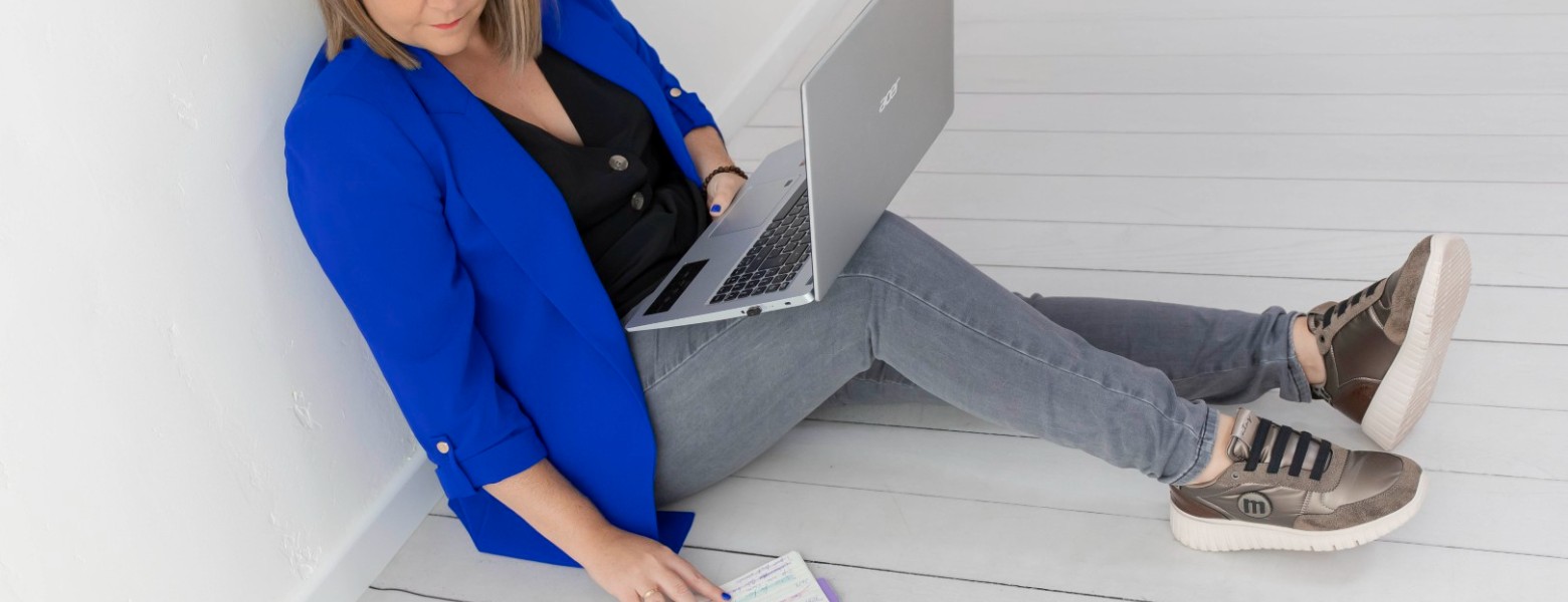 Jennifer Solana - Asistente virtual - Imagen 2