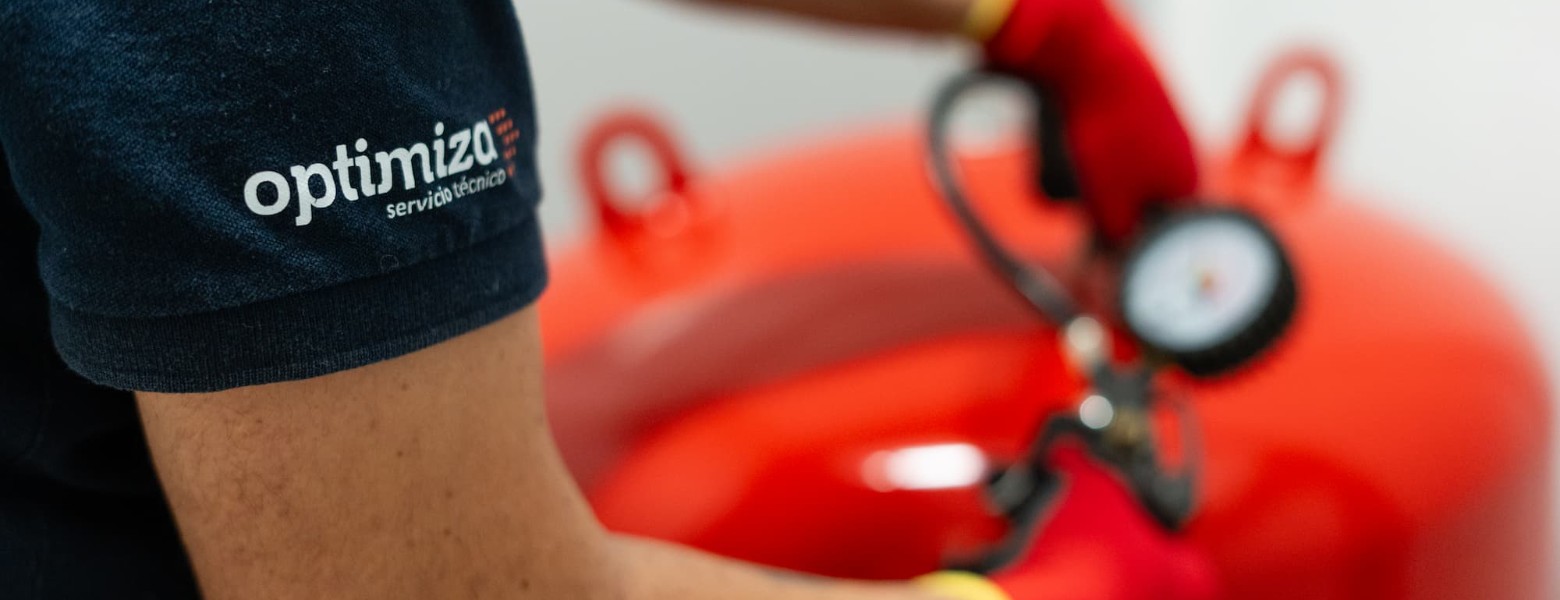 Optimiza Servicio Técnico | Grupos de presión en Málaga - Imagen 3