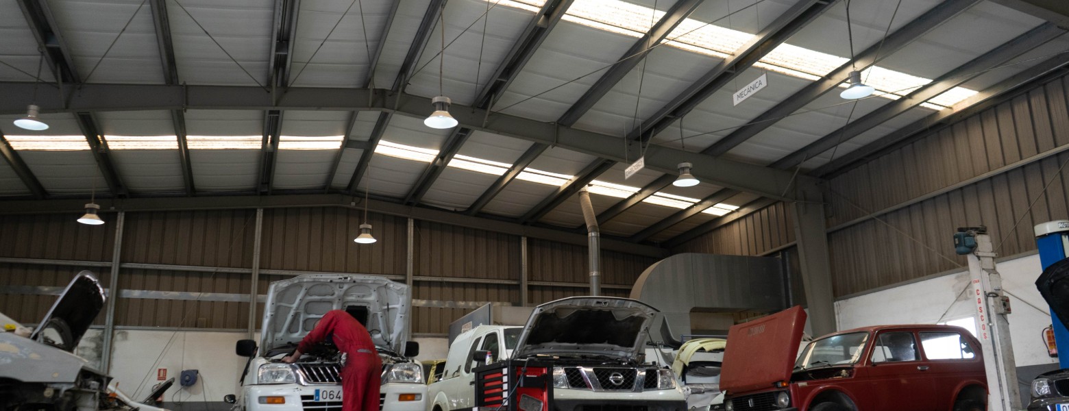 AUTOS GARRO CANDELEDA, S.L. - Imagen 4