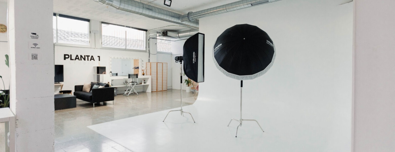 Planta 1 Studio | Alquiler de Estudio Fotográfico en Barcelona - Imagen 1