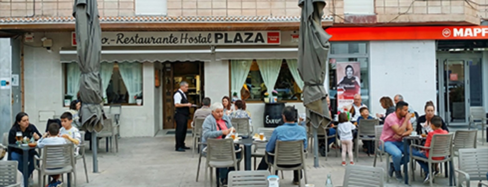 Bar Restaurante Hostal Plaza - Imagen 8