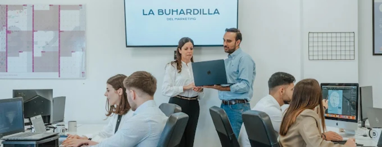 La Buhardilla del Marketing | Agencia Marketing Málaga - Foto 2