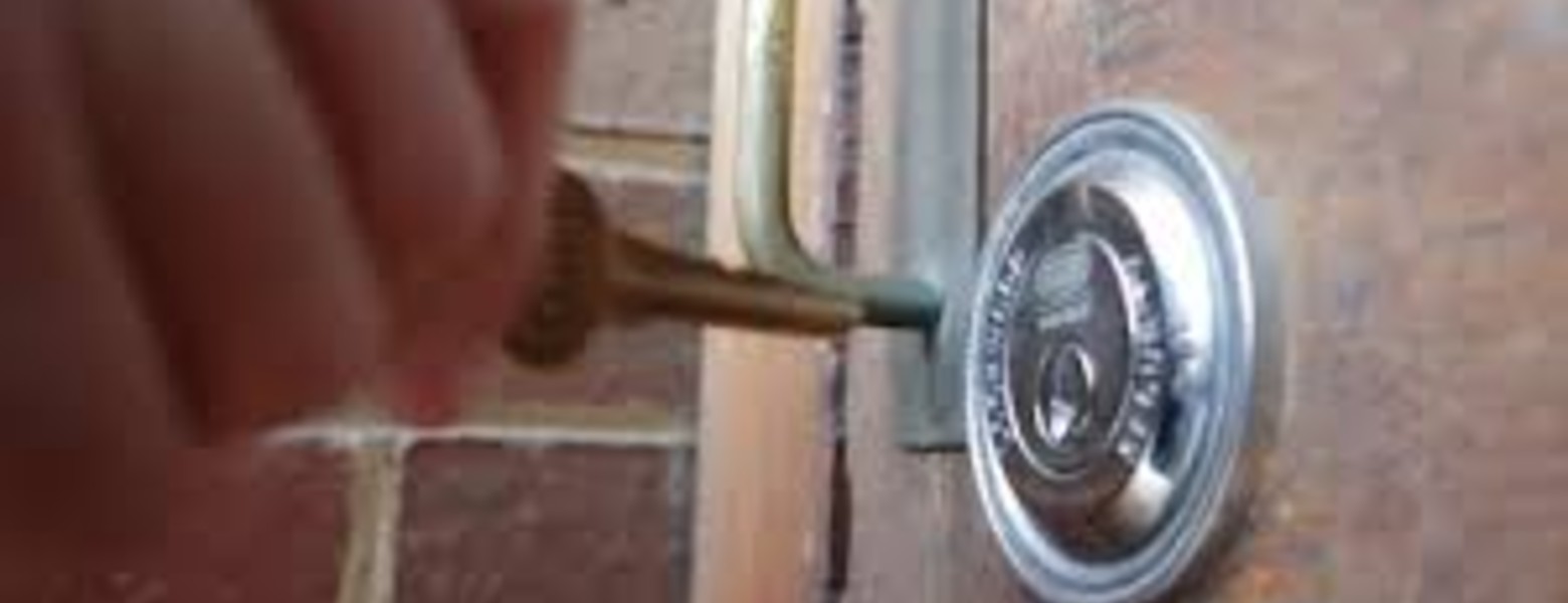 Foto de Cerrajeros Sabadell – CerraSaba 24H en Sabadell - Imagen 3