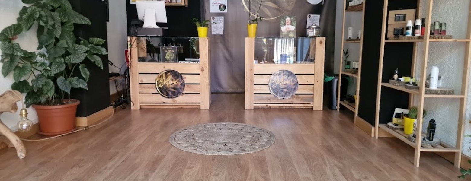 Foto de Sativa CBD Boutique en Ávila - Imagen 1