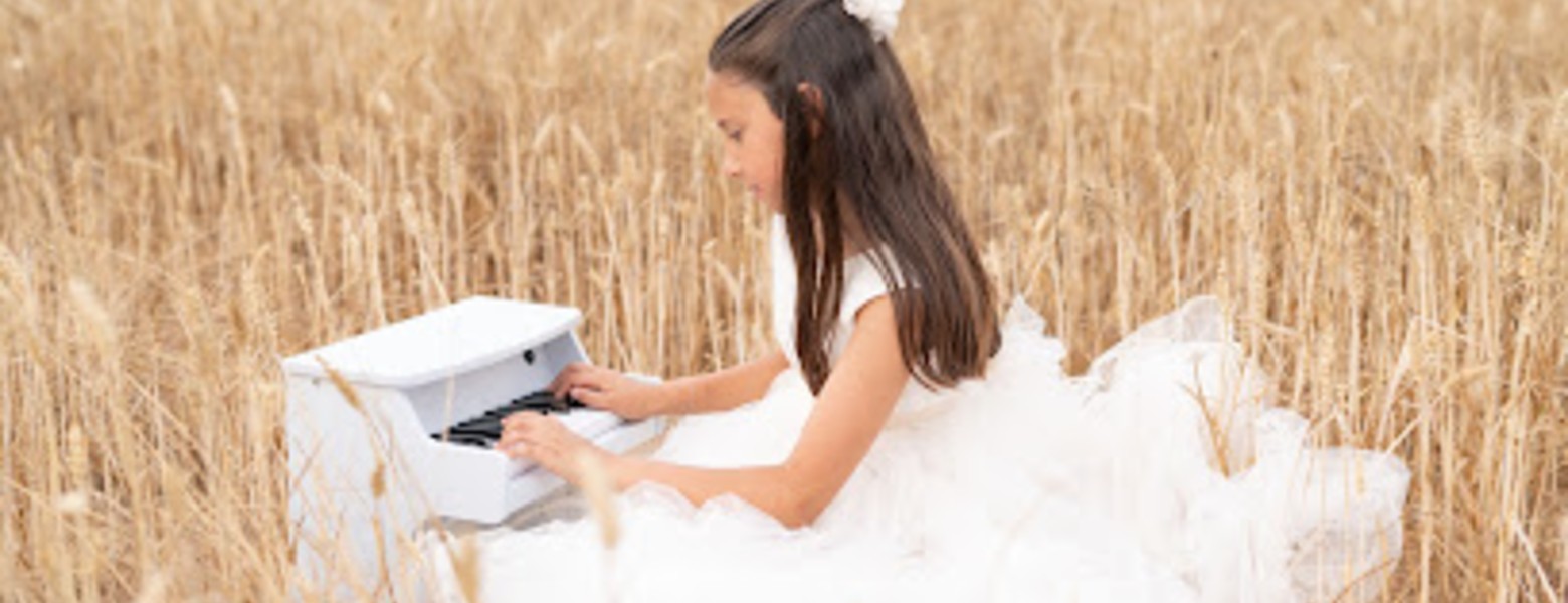 Foto de BLŪJŪ PHOTOGRAPHY | Estudio de Fotografía