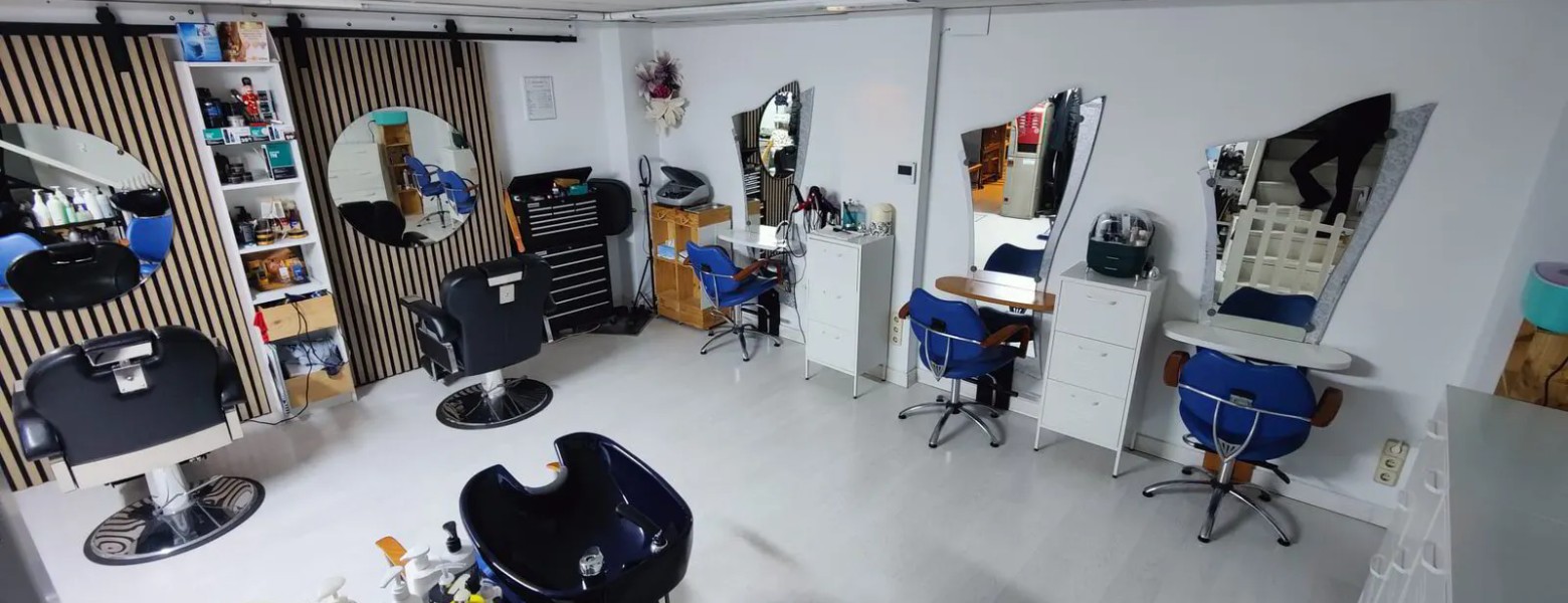 Foto de SARA PELUQUEROS