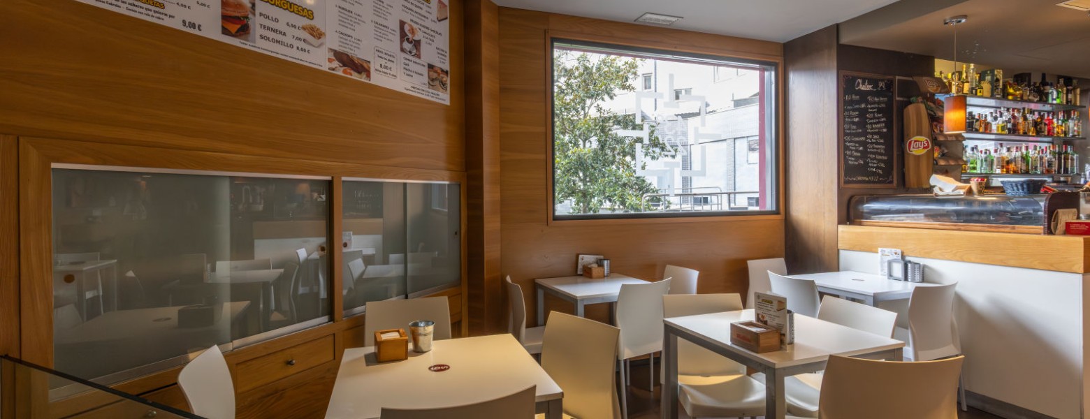Foto de Cafetería El 43 Grados 22 Minutos en Oviedo - Imagen 1