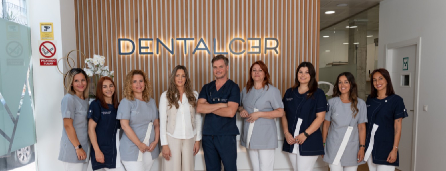 Foto de Clínica Dental Dentalcer Fuengirola en Fuengirola - Imagen 1