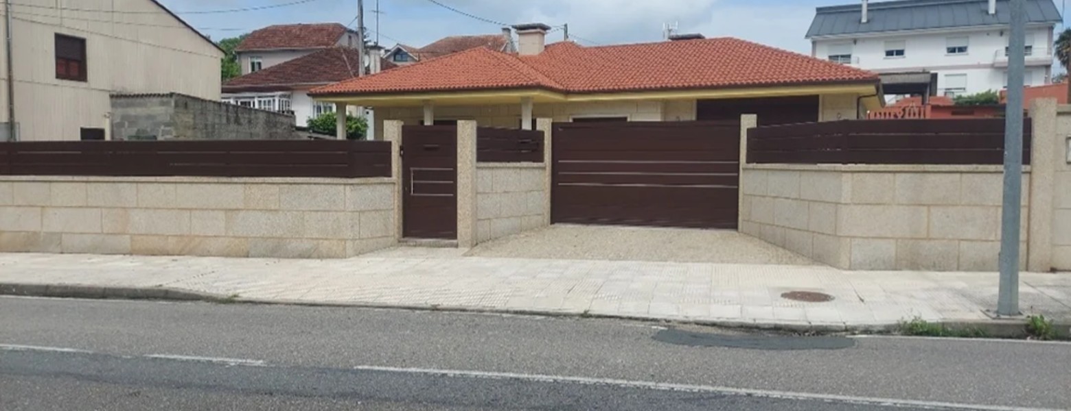 Foto de PUERTAS AUTOMATICAS TECSOL, S.L. en Vigo - Imagen 7