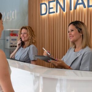 Foto de Clínica Dental Dentalcer Fuengirola en Fuengirola - Imagen 3