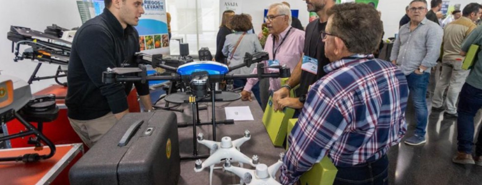 Foto de Asesoramiento y Servicio de Drones S.L. en La Pobla de Vallbona - Imagen 5