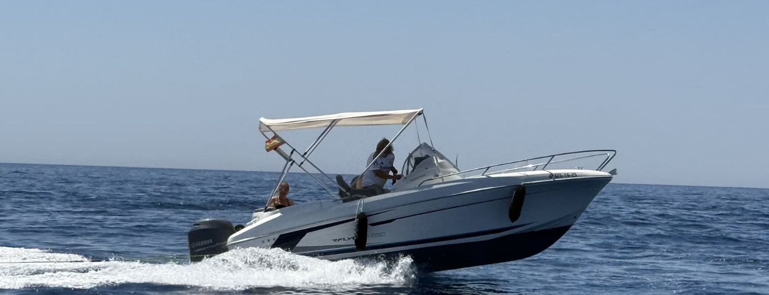 Foto de Lloret Rental Boats en Lloret de Mar - Imagen 5