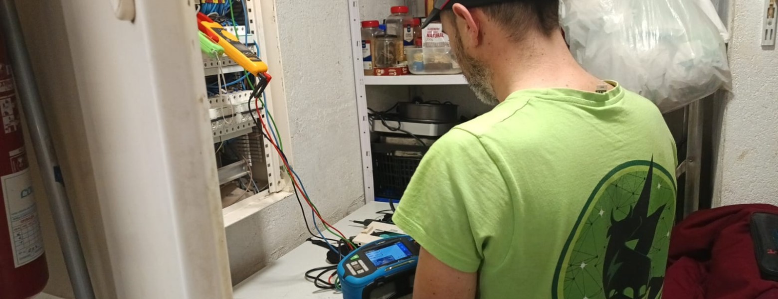 Foto de Electricista Autorizado: Adiary Electric - Averías en Viladecans - Imagen 2