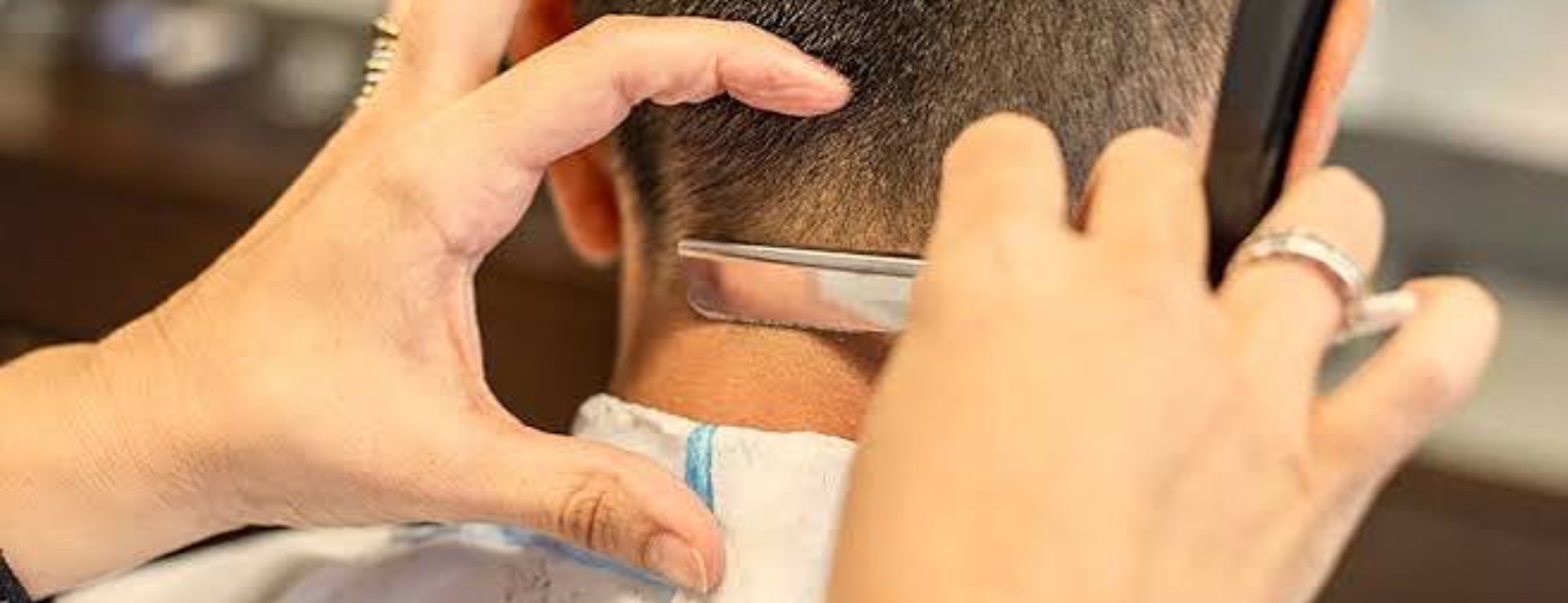 Foto de Eliveli Barber | Peluquería Barbería Donostia en Donostia-San Sebastián - Imagen 2