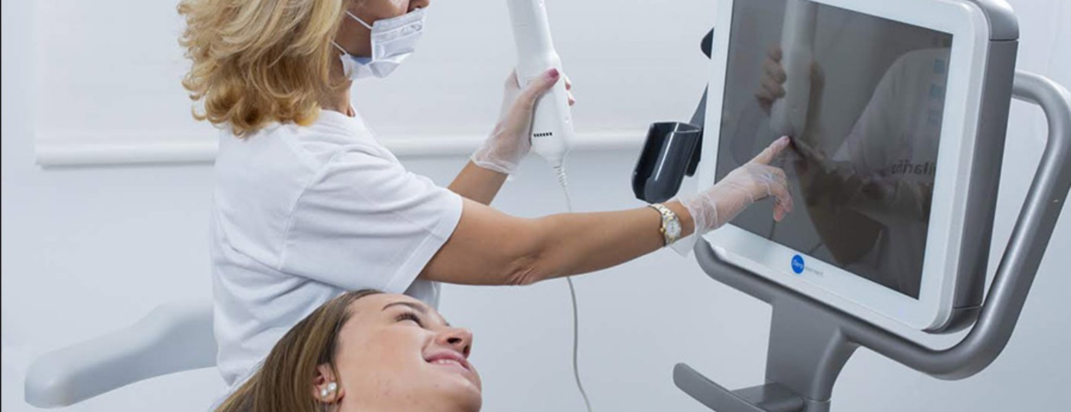 Foto de Clínica Dental Pérez Quiroga - Vilariño en Alcalá de Henares - Imagen 1