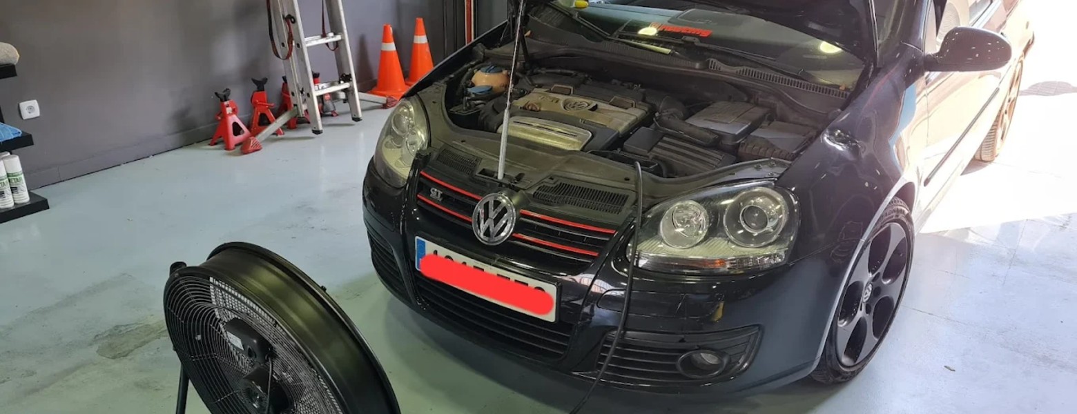 Foto de Descarbonizar Motor Barcelona en Viladecans - Imagen 3
