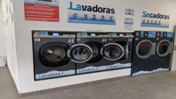Lacolada Lavanderia Autoservicio Ponferrada - Lavandería Lacolada Lavanderia Autoservicio Ponferrada - Lavandería