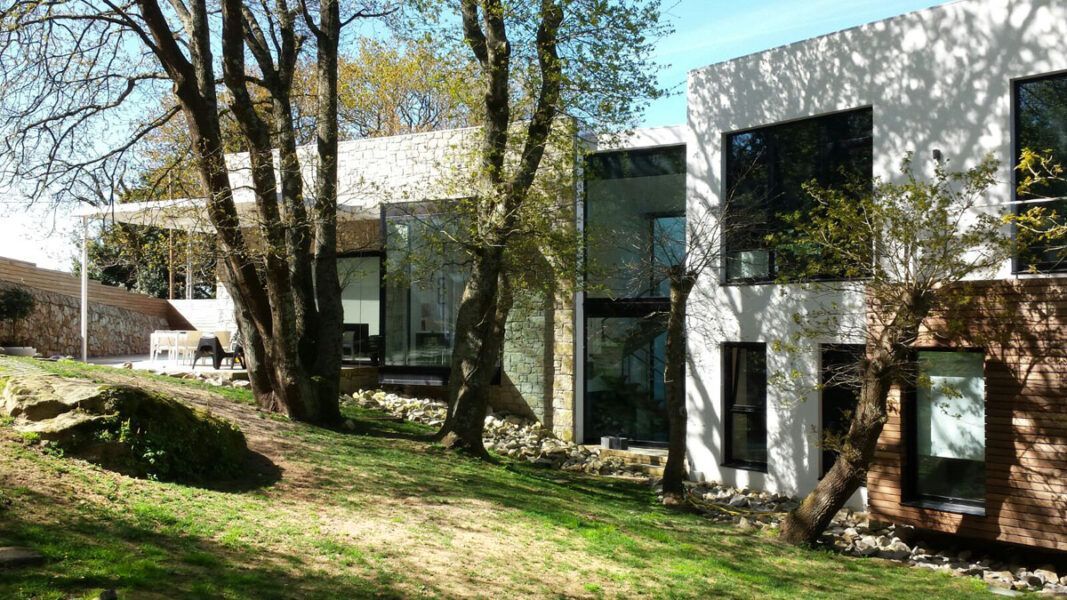 CONSTRUCCIONES XELA BARBANZA S.L.