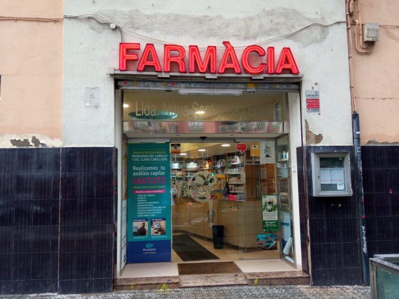 Foto de Farmacia Nuria Santigosa Bosch en Barcelona - Imagen 1