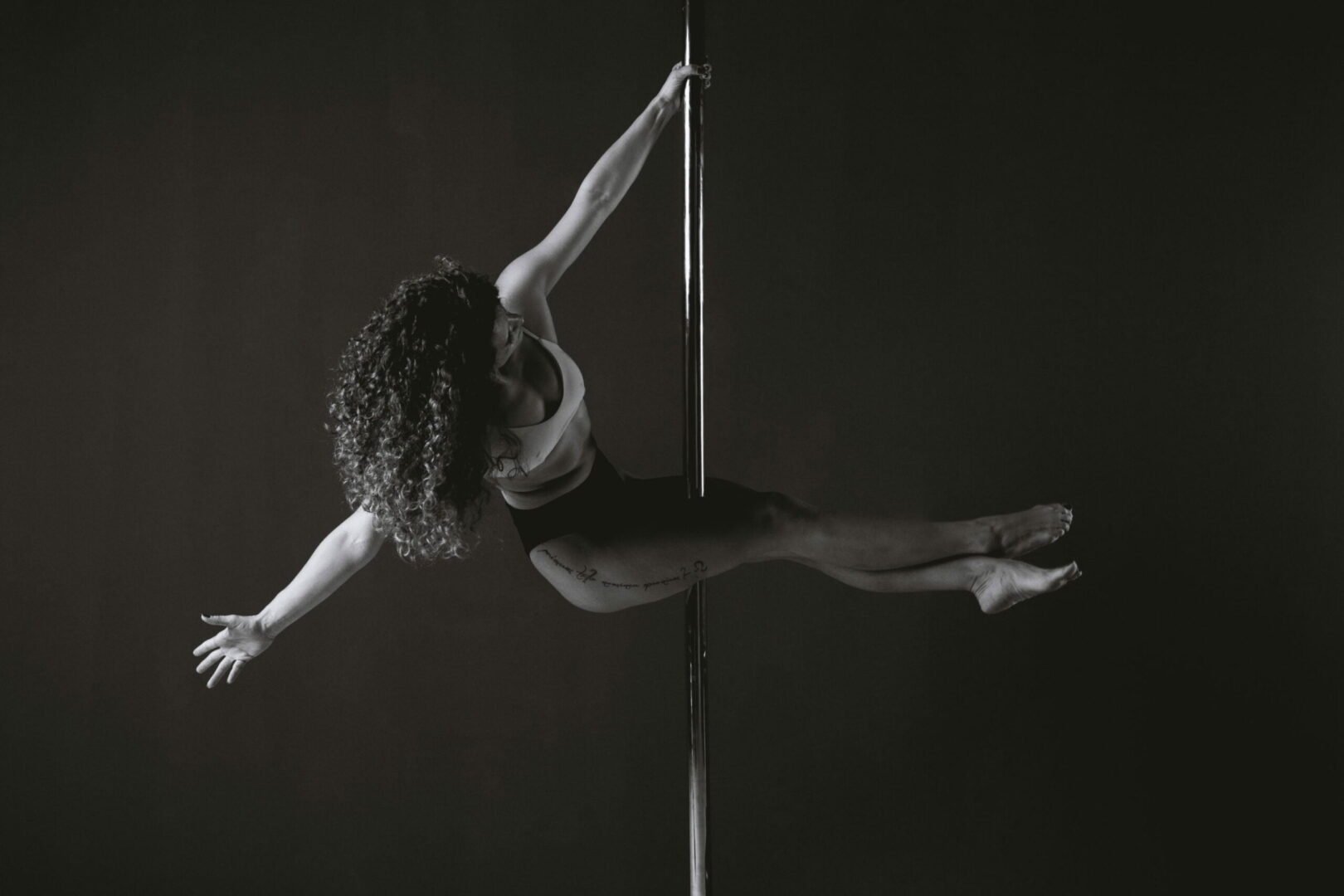 Pole Dance Trading