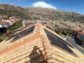 CALOR RENOVABLE INSTALACIONES S.L. - Distribuidor de calderas en Manzanares el Real CALOR RENOVABLE INSTALACIONES S.L. - Distribuidor de calderas en Manzanares el Real