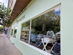 Pelouros - Tienda de artículos para bebés en Pontevedra Pelouros - Tienda de artículos para bebés en Pontevedra