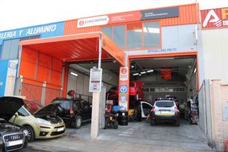 Eurorepar TALLERES HNOS MUÑOZ BARRANCO, S.L. - Automóvil en El Ejido Eurorepar TALLERES HNOS MUÑOZ BARRANCO, S.L. - Automóvil en El Ejido