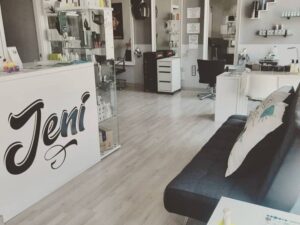Fermín Peluqueros - Belleza en Oviedo Fermín Peluqueros - Belleza en Oviedo