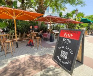 Petit Bistro Tarifa - Bar de tapas Petit Bistro Tarifa - Bar de tapas