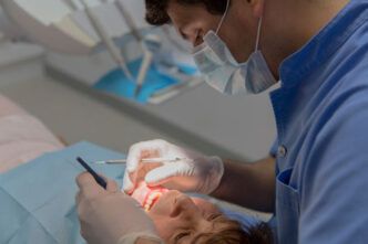 Clínica Dental Ignasi Piulachs - Clínica en Barcelona Clínica Dental Ignasi Piulachs - Clínica en Barcelona