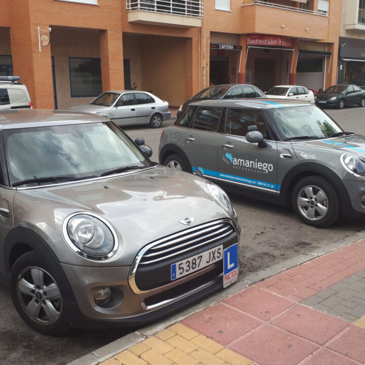 Foto de Autoescuela Samaniego en Alcantarilla - Imagen 1