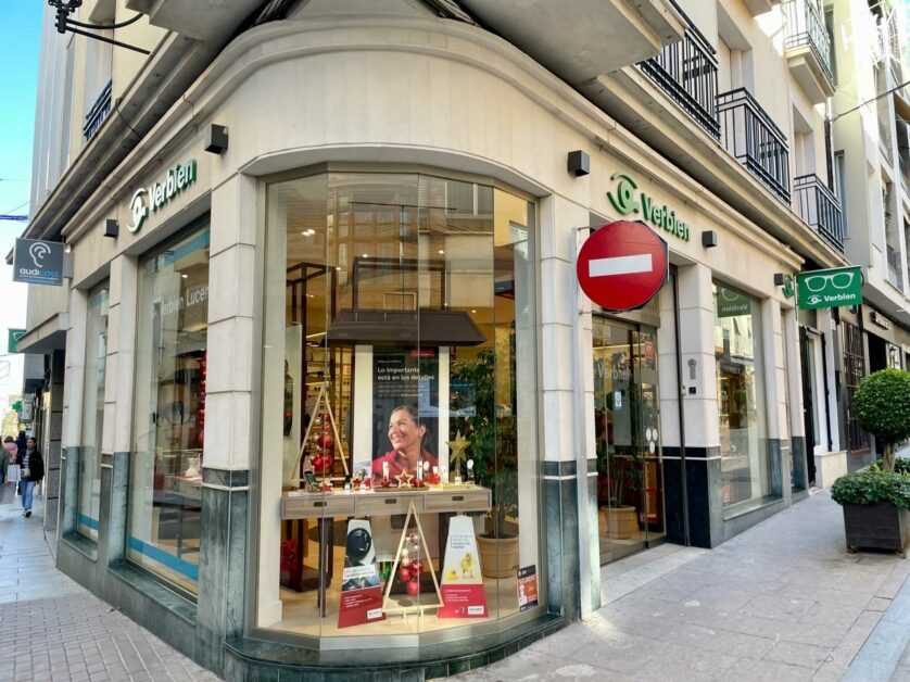 Óptica y Audiología Verbien Lucena