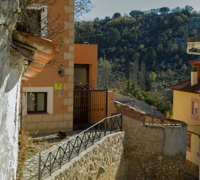 Foto de Hostal Rural El Horno de Leopoldo en Hueva - Imagen 1