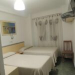 Hostal Cumbre - Imagen 3 - Agencia de turismo deportivo en Zaragoza