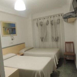 Foto de Hostal Cumbre en Zaragoza - Imagen 4