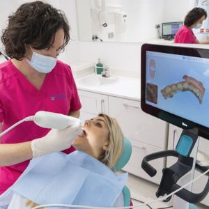 Foto de Clinica Dental y Ortodoncia Carmen Torres en Castellón de la Plana - Imagen 5